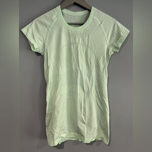 Lululemon Mint Green Women's workout top size 8